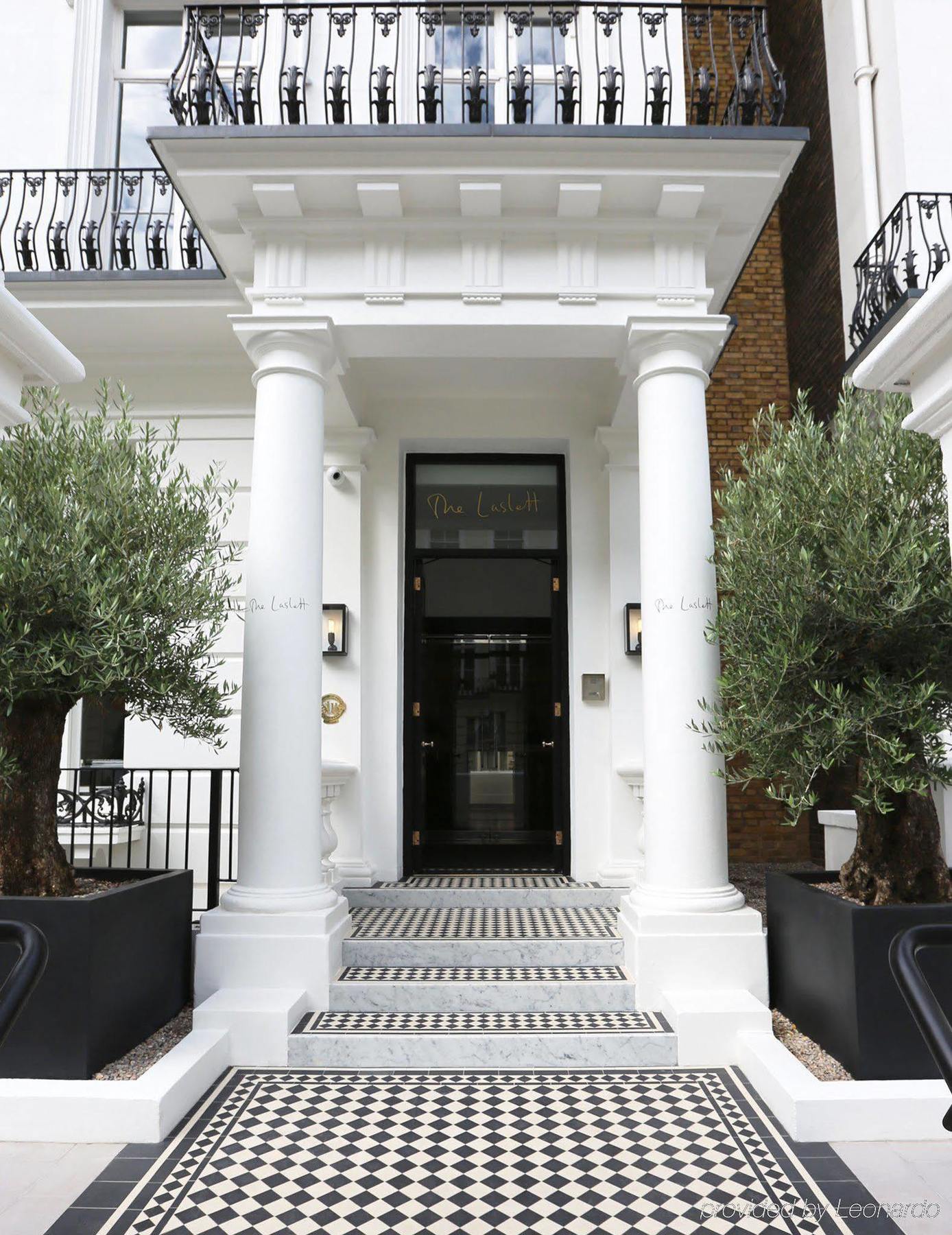The Laslett London Luaran gambar